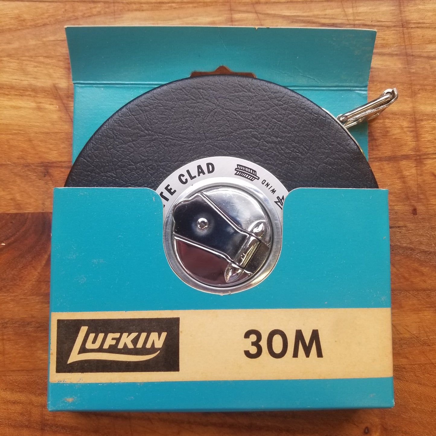 Lufkin Banner White Clad 30m Steel Tape Measure (HW226MM)