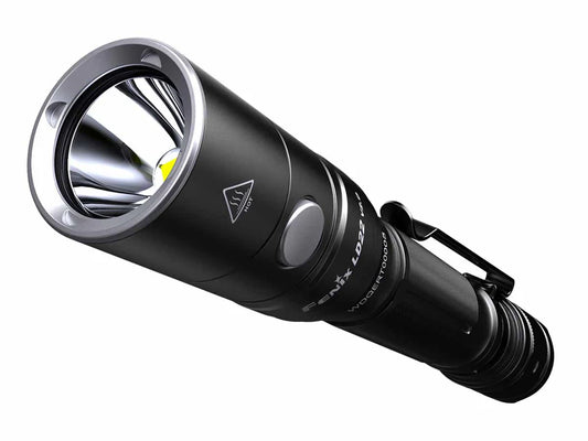 Fenix V2.0 800 Lumen Compact LED Flashlight (LD22)