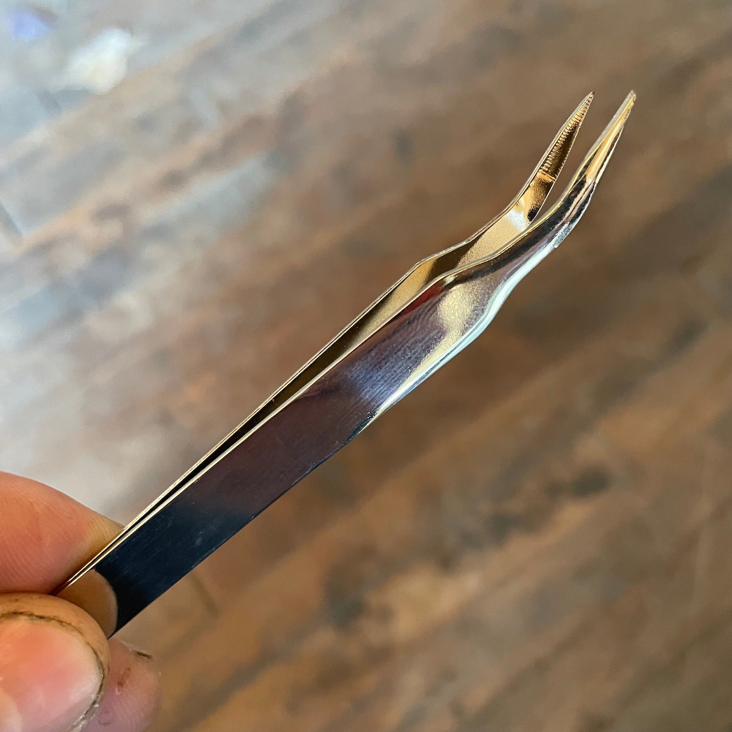 US Made Yankee Curved Tweezers (TW-YCT)